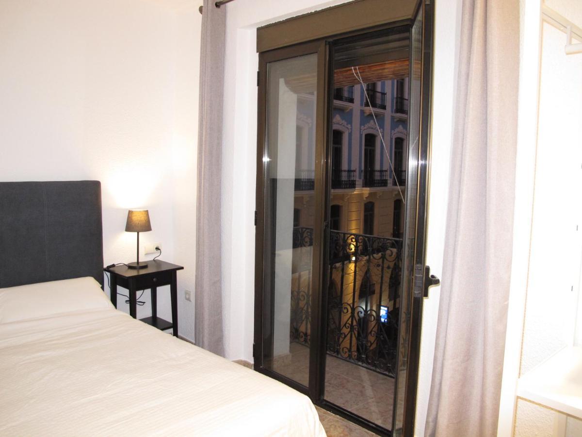 Apartamentos Romero Alicante Exterior foto